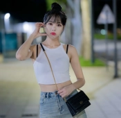 치어리더 차영현 가슴 크롭 흰나시 블랙브라 청치마