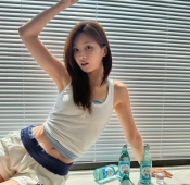 치어리더 김정원 겨드랑이 흰나시속 파란 나시 야꼽