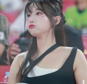 치어리더 이주은 입술 미모 전성기 달리는 치어