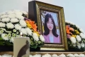 생활고에 무빈소 장례…'배그 부부' 남편, 35일만 다시 상주 섰다 '눈물'