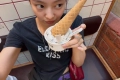제니 맞아? 화장 지우니 딴사람 같네...민낯에 질끈 묶은 머리 '반전 매력'