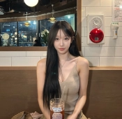 치어리더 허수미 가슴골 사복 골지 끈나시