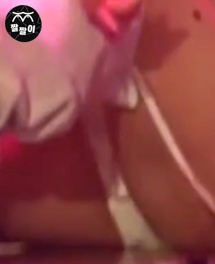 르세라핌 채원 적나라한 도끼 자국