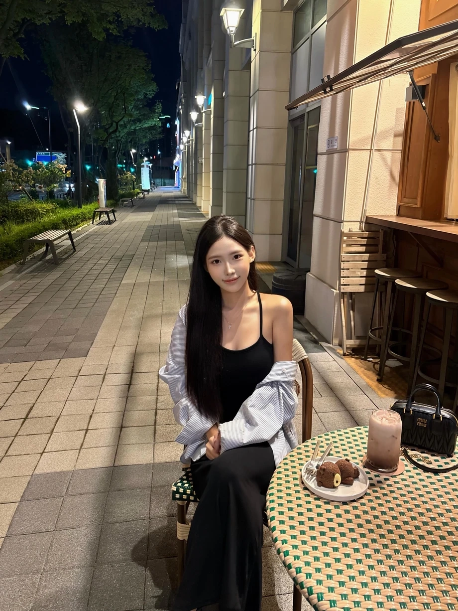 치어리더 이소민 가슴골 사복 끈나시 미시룩