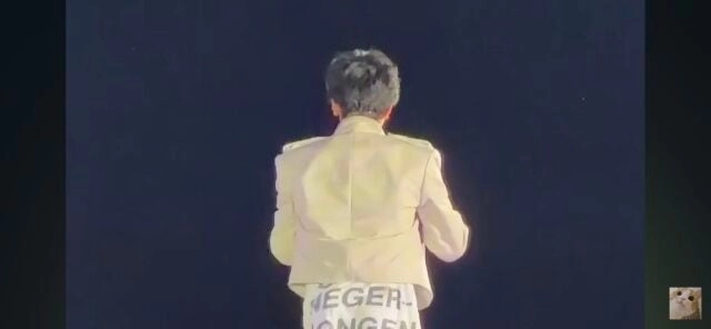 " 지드래곤, 흑인 비하 의상 입고 무대 논란