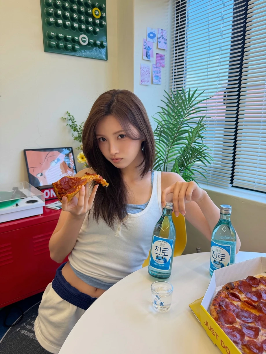 치어리더 김정원 겨드랑이 흰나시속 파란 나시 야꼽
