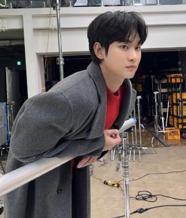 김수현, 성수동 충격 목격담