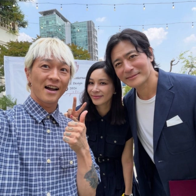 장동건, ♥고소영과 국제학교 졸업식 참석..학부모로 포착된 근황