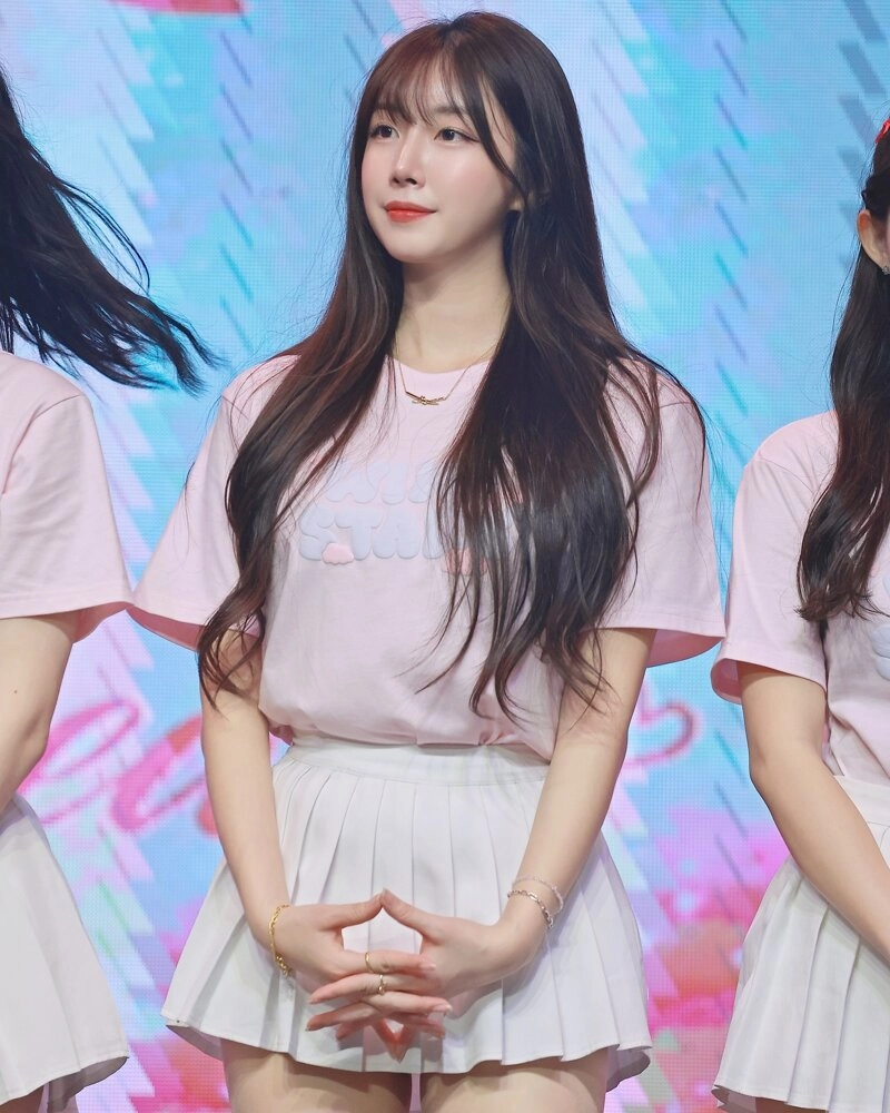 치어리더 안지현 가슴 봉긋 이정도면 진짜 아이돌아닌가?