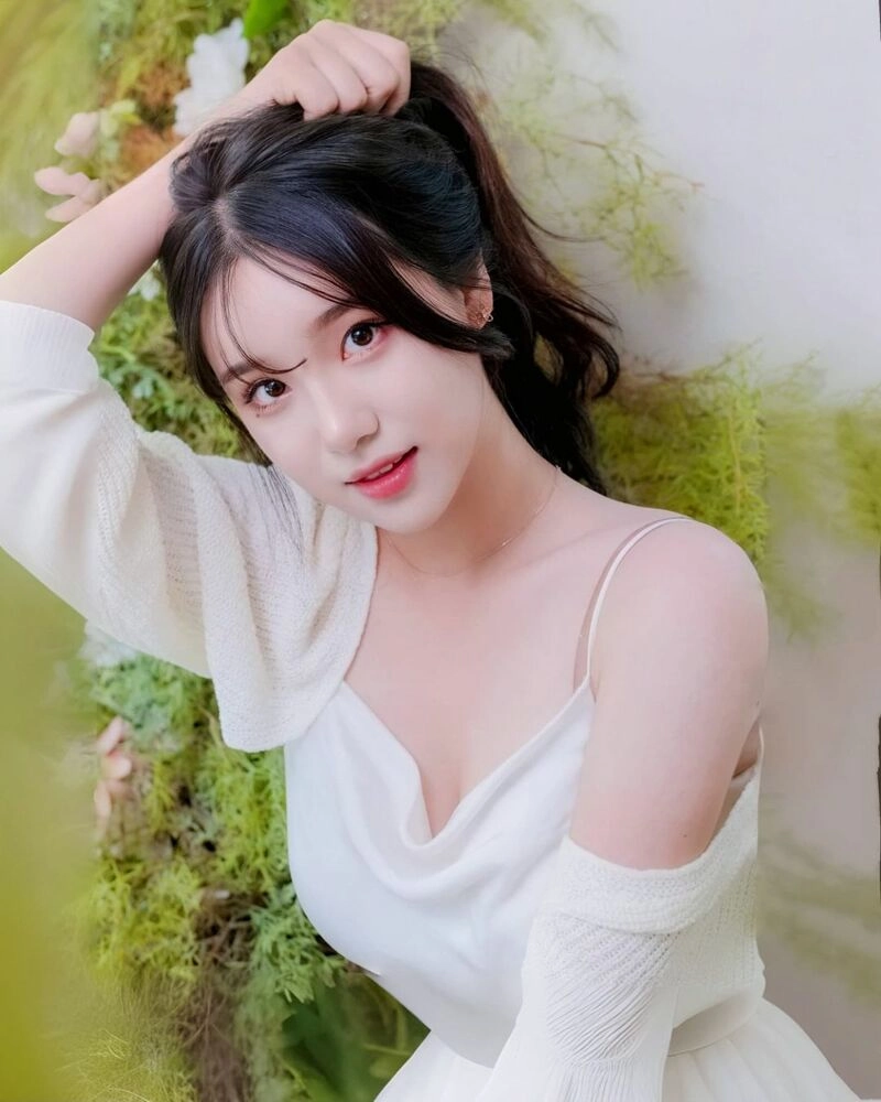 치어리더 김현영 가슴골 남자들의 완벽한 이상형