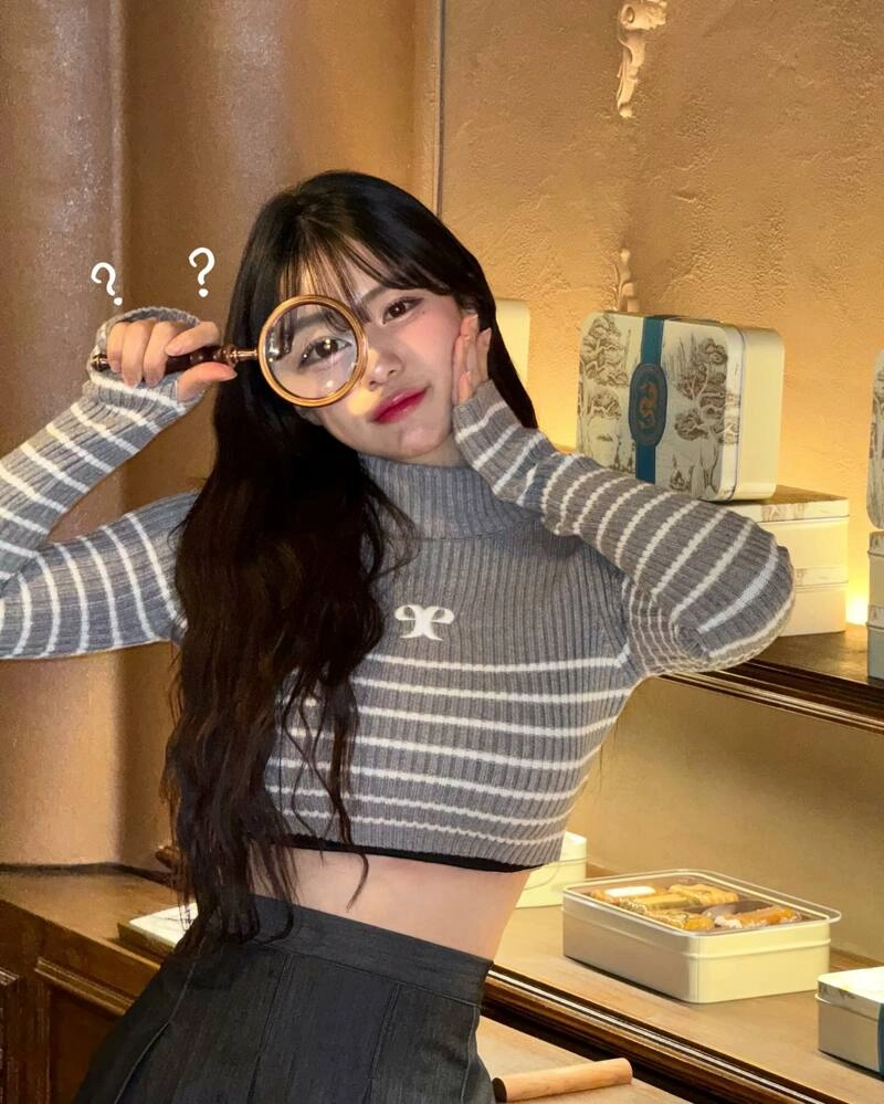 치어리더 이다혜 야벅지 크롭티 짧은하의 스타킹 패션