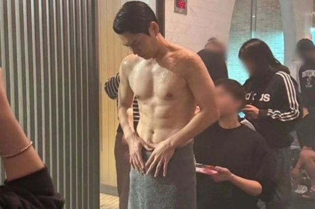 주상욱, 47세 나이 안 믿기는 완벽 '복근'..."사우나 씬, 사실 냉탕"