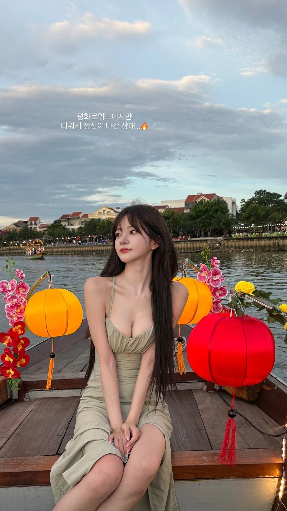 치어리더 박민정 가슴골 시복 원피스 아이돌급 미모