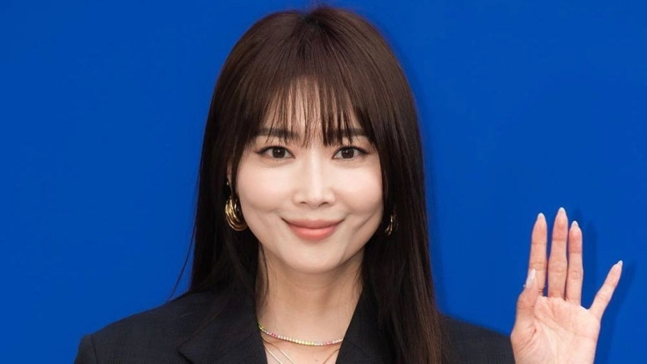 "혼인신고 완료, 이미 합가"..오윤아, 비연예인男과 법적 부부