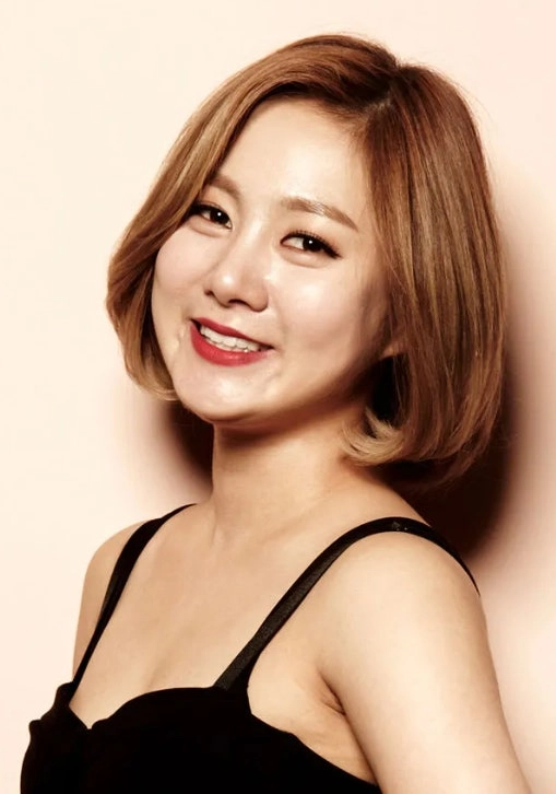 "박나래는 감옥 갈 수도" 전망한 변호사…전 매니저 구속에 "최근 선임, 수사는 오래전부터"