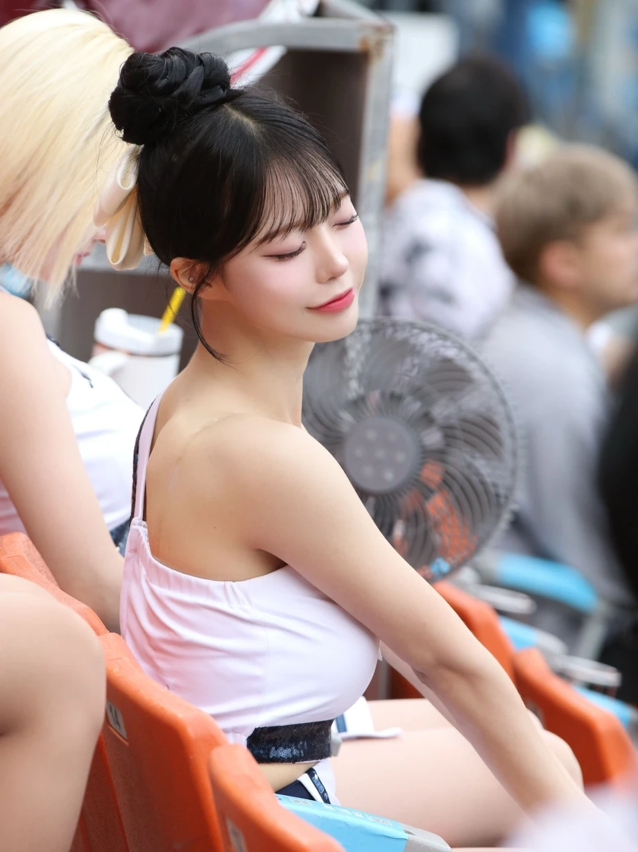 치어리더 주예지 야드랑이 원오프솔더 브라탑