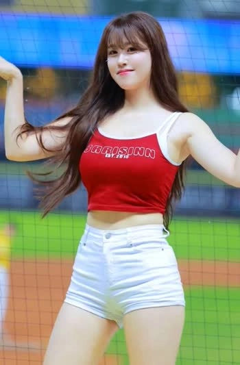 치어리더 김도아 야벅지 빨간 나시 타이트한 흰반바지