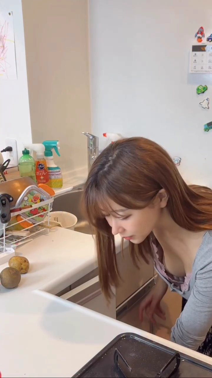 은근슬젖 스시녀