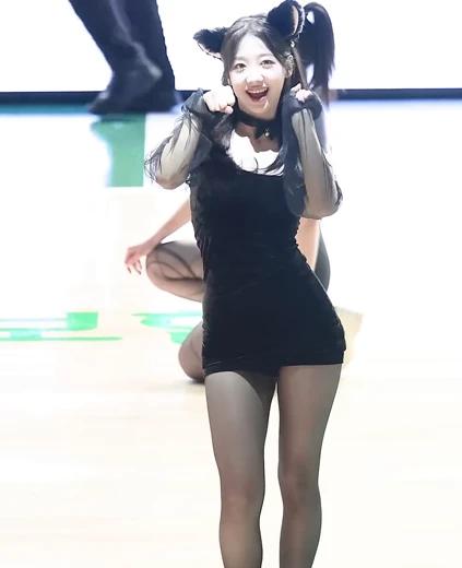 우수한 허벅지 검스 귀여운 고양이 댄스