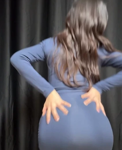 치어리더 윤영서 엉덩이 밀착 원피스 가슴골 섹시 댄스