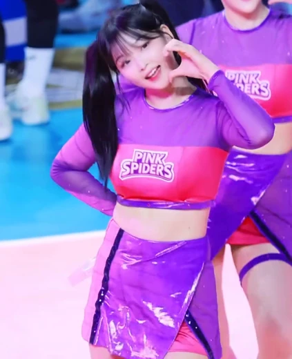 치어리더 최석화 꿀벅지 짧지만, 강력한 귀여움