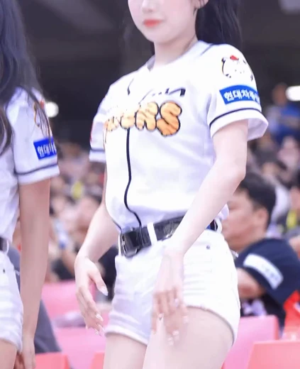 치어리더 이주은 허벅지 응원댄스 엉덩이 무빙